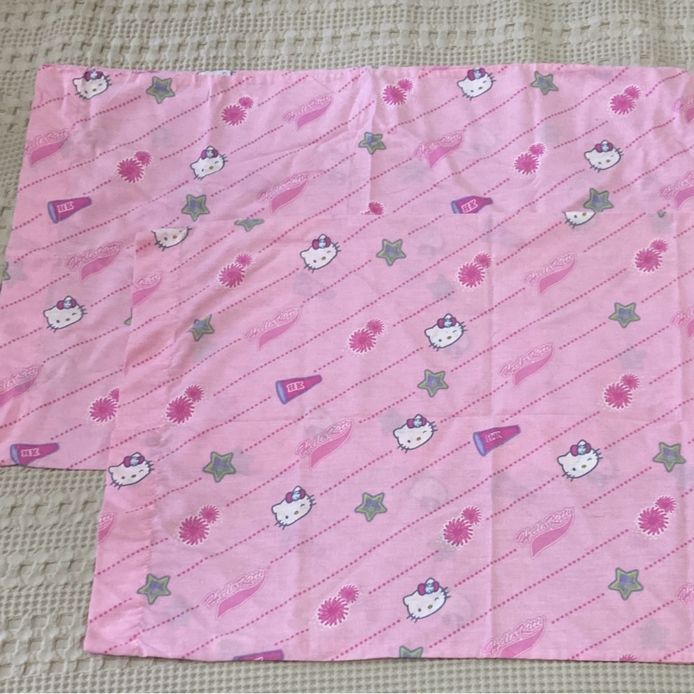 Retro Y2K 2006 Hello Kitty Pink Cheerleading 2 Pillow Case Lot Standard Size